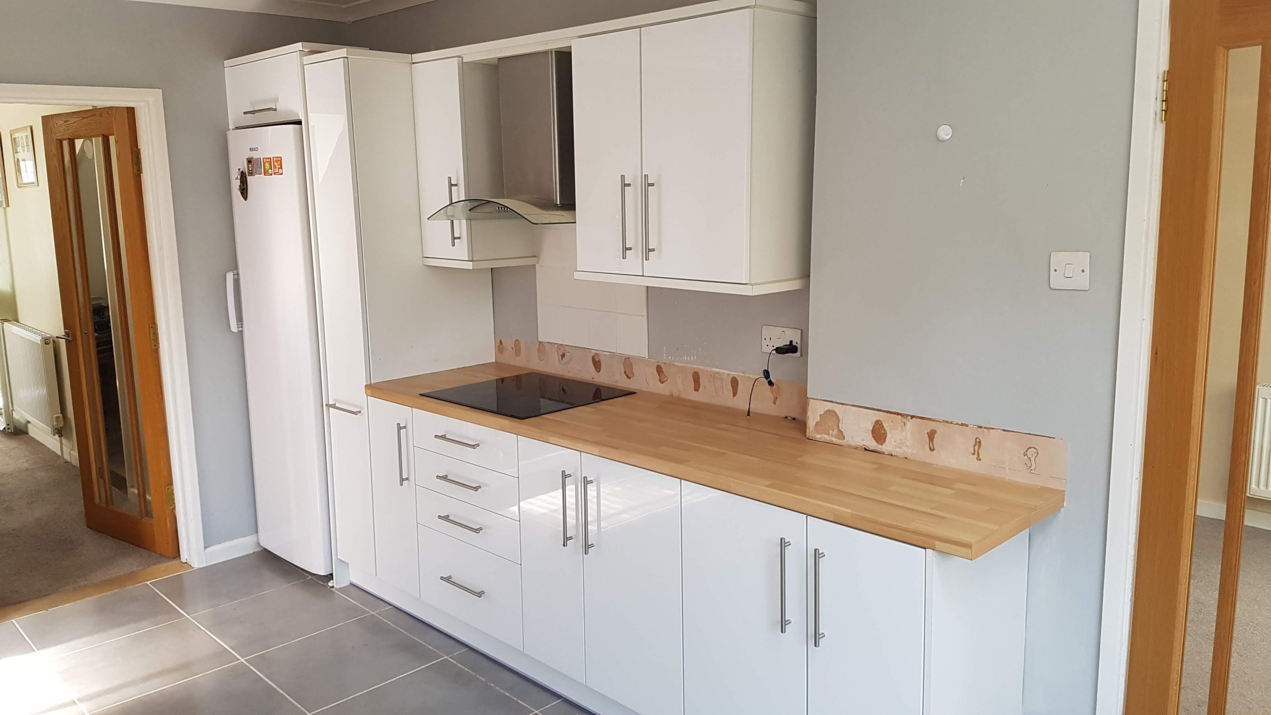 Replacement doors & worktops on existing kitchen